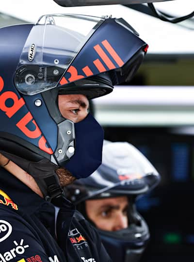 HJC Helmets se asocia con Oracle Bull Racing