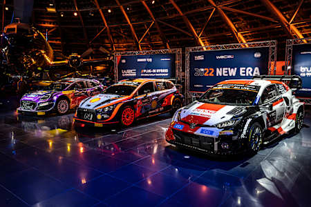 Coches en la presentación del WRC en el Hangar 7 de Salzburgo, Austria, el 15 de enero de 2022.