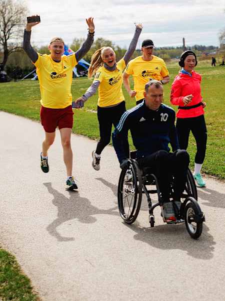 Participants at the Wings for Life World Run 2024