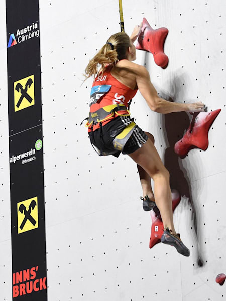 Petra Klingler durante los IFSC Climbing World Championships Combined en Innsbruck, Austria, el 16 de septiembre de 2018.