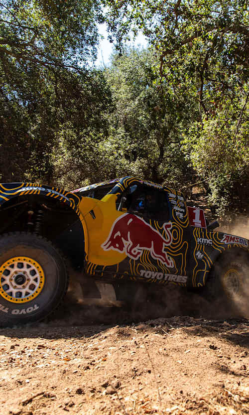 Bryce Menzies qualifies for the 2024 SCORE International Baja 400. 
