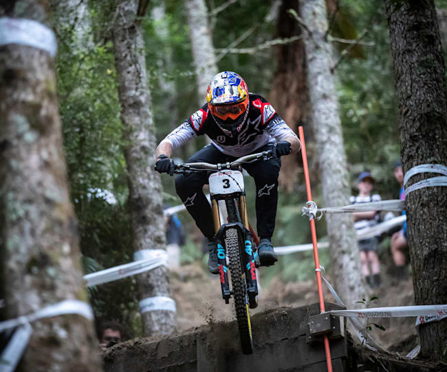 brook macdonald mtb