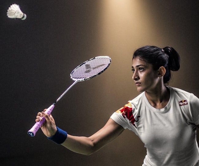 badminton sporu nedir nasil oynanir