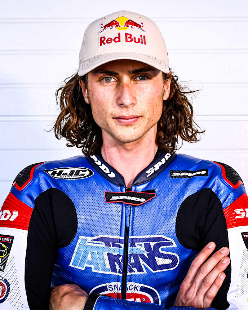 ミュージシャン Chevon Chevon-シェボン - YouTube