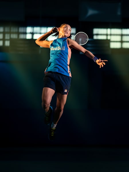 La joueuse de badminton taïwanaise se prépare à faire un smash