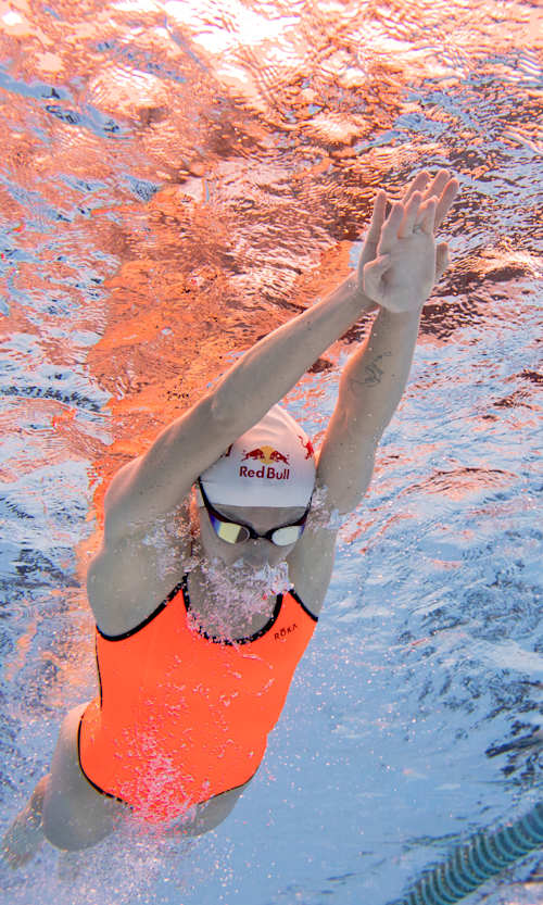 Red Bull triathlete Lucy Charles-Barclay slices through the water at Club La Santa, Lanzarote during her 2024 training, showcasing grit and speed under the surface.