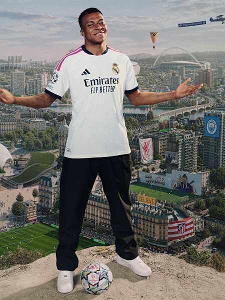The cover of EA FC 27 showing French footballer Kylian Mbappé.