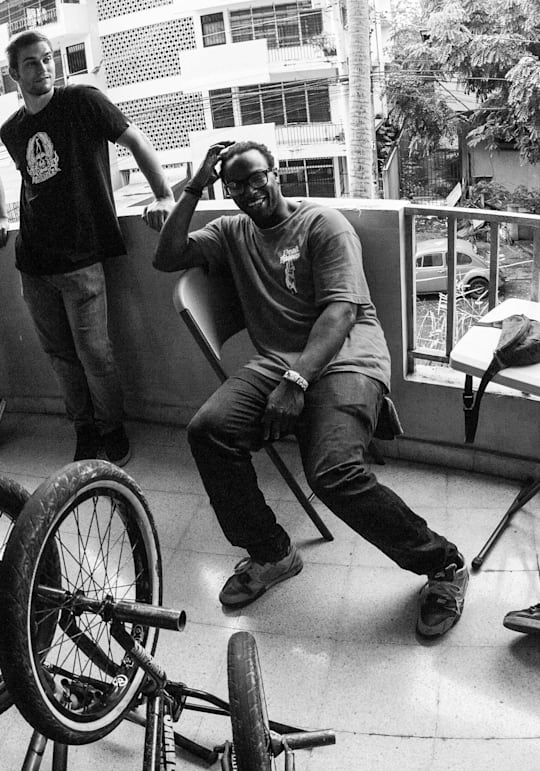 black bmx riders