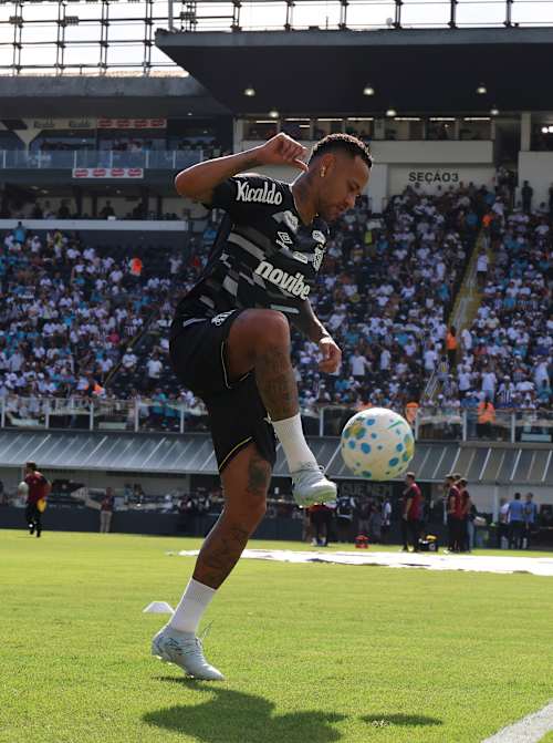 Neymar Jr warms up before the Santos vs Internacional match in Santos, Brazil. 