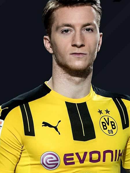 Marco Reus is the cover star of FIFA 17