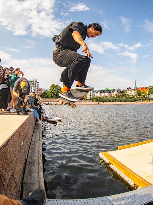 Red Bull Off The Dock 2025