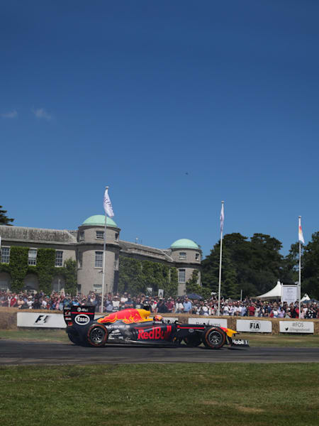 The RB7 puts on a show for the crowd