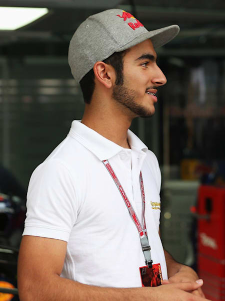 Abdullah Al Thawadi chats up with Mark Webber