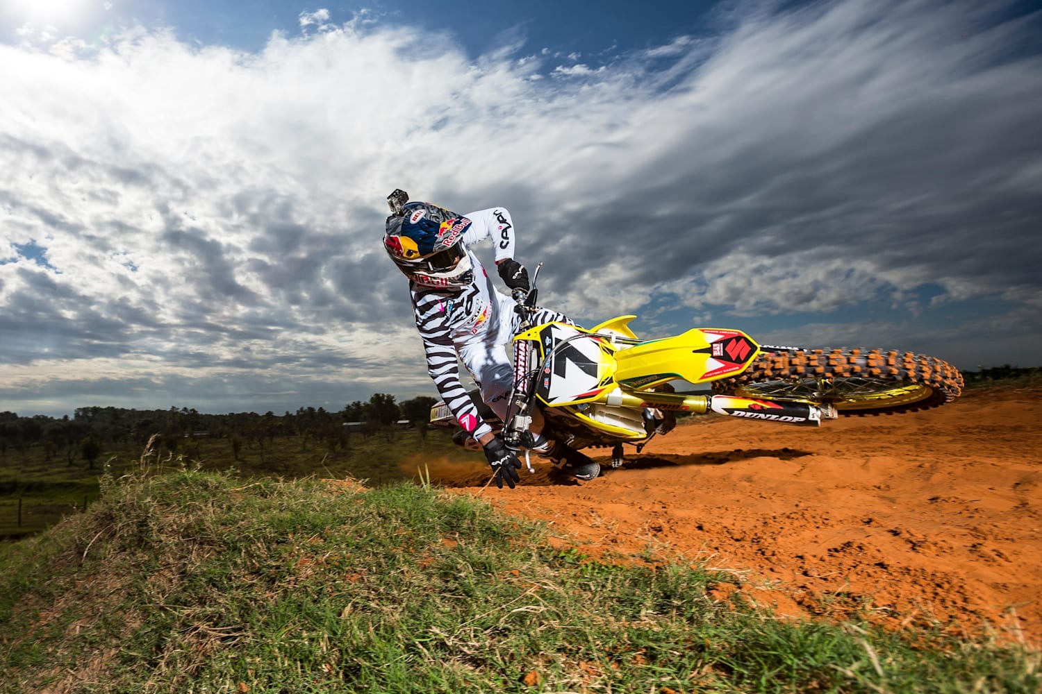 The Bubba Scrub Super SloMo Video James Stewart