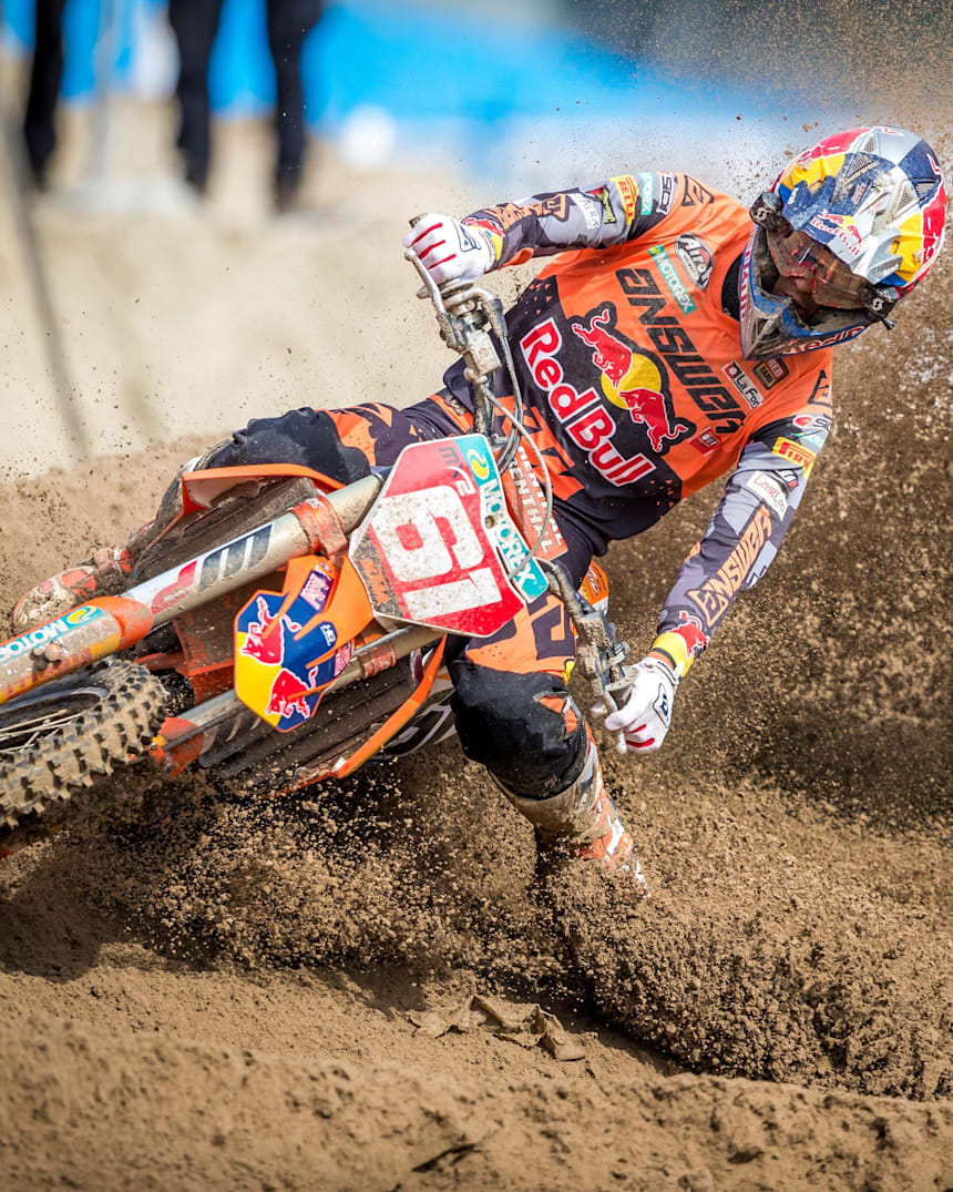 Jorge Prado Documentary Feet In The Dirt Mx2