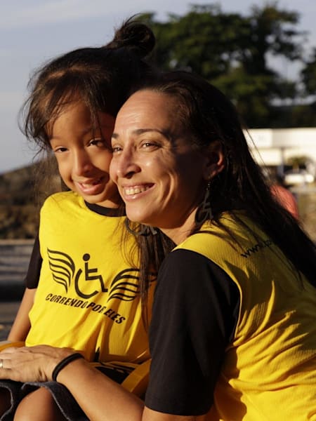 Heitor e sua mãe, Renata Azeredo.