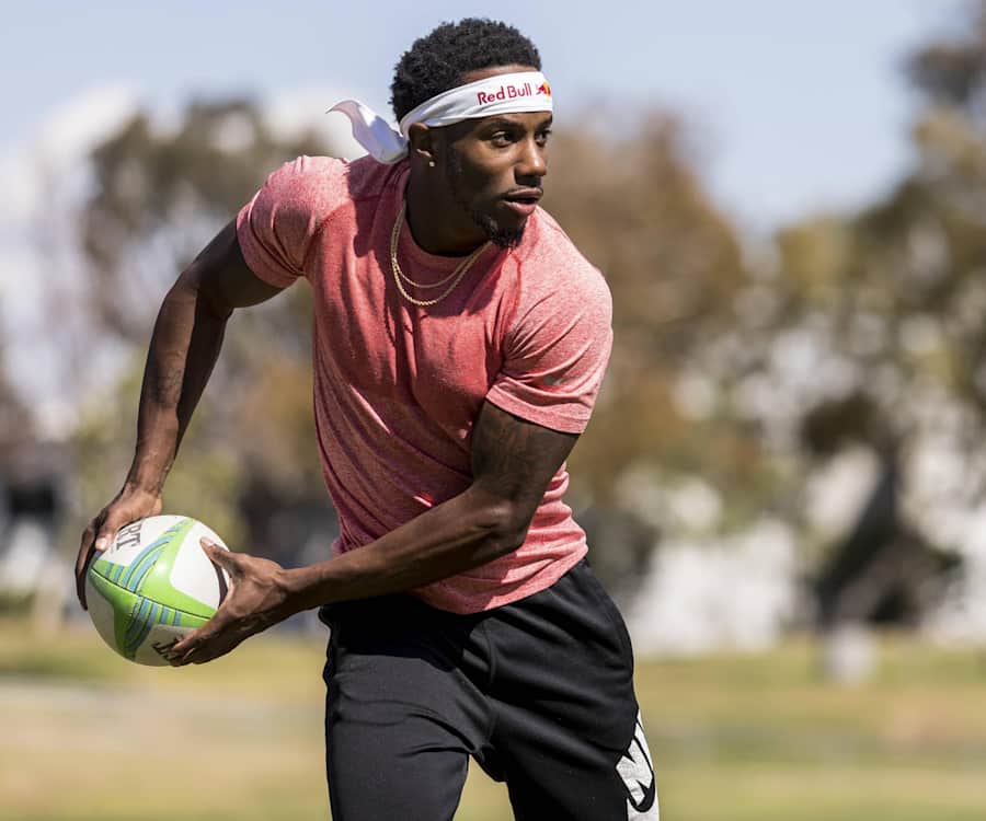 Rugby Ruckus: Why Watching the Game is Like Attending a Family Reunion