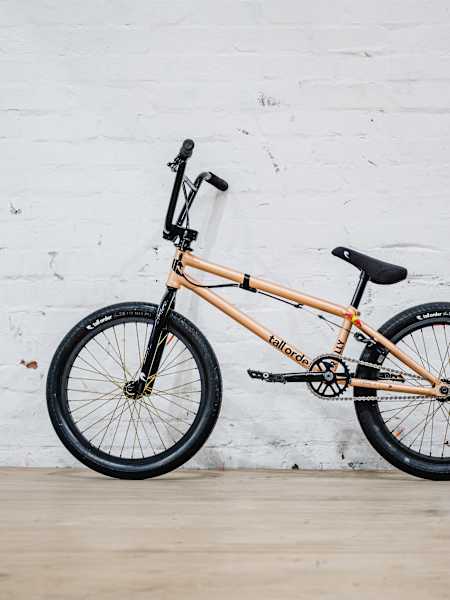 Kieran Reilly, Tall Order 187, bike check