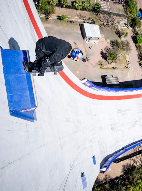 Red Bull Building Drop: vai descer!