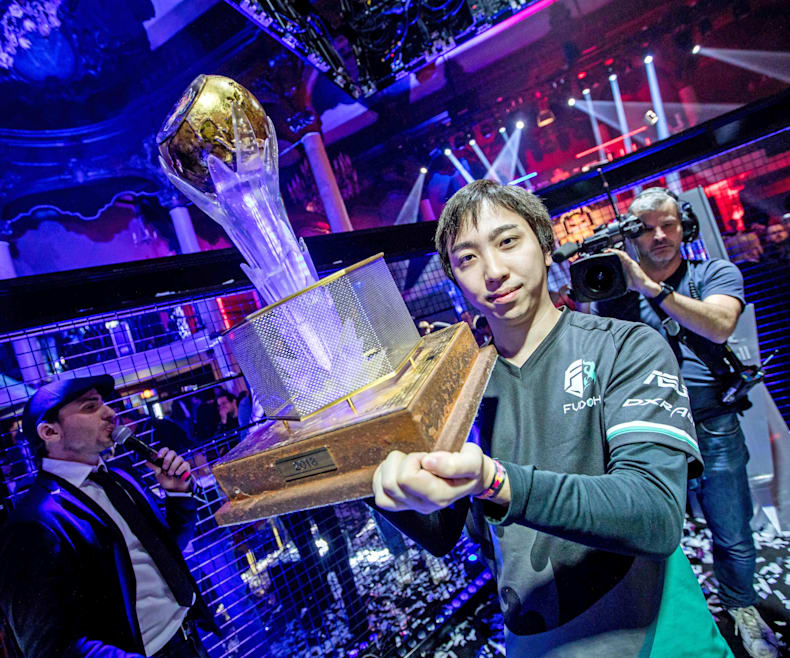 Fujimura Remporte Le Red Bull Kumite 2018 Replay Video