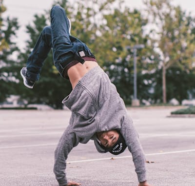 Physicx does a Side Hollow Back