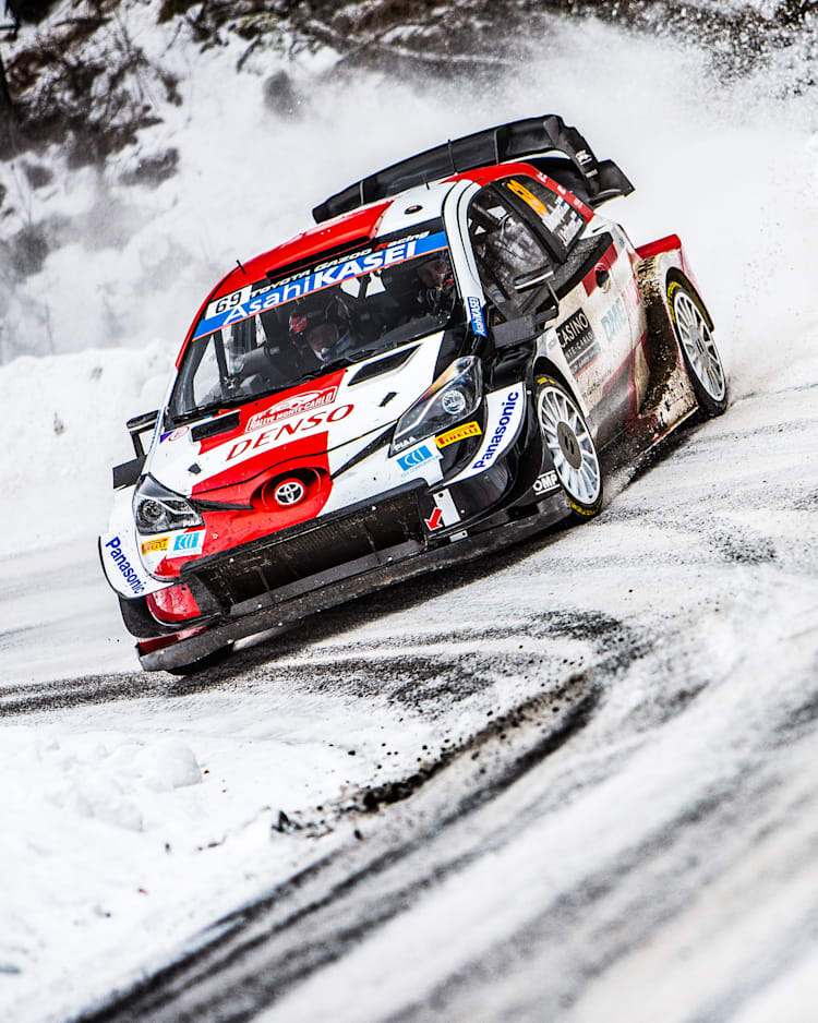 Img Redbull Com Images C Crop X 91 Y 0 H 3163 W