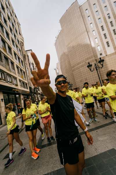Yaksha je hrdým kapitánom Love Them Running Club