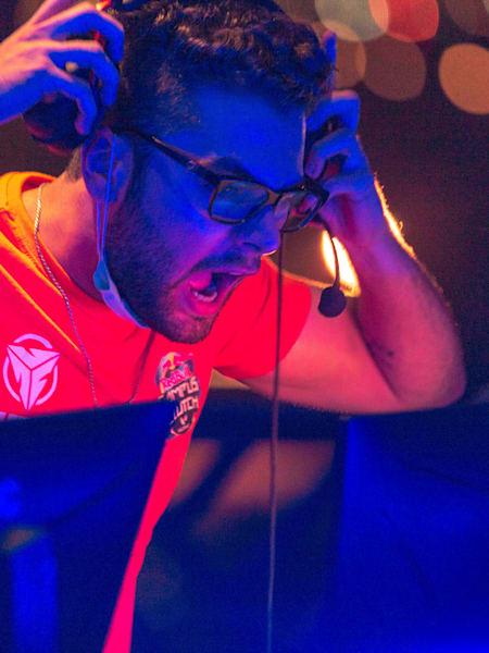 A player celebrates in Red Bull Campus Clutch