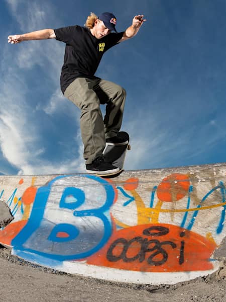 Jamie Foy Thrasher Magazine s 2017 Skater of the Year