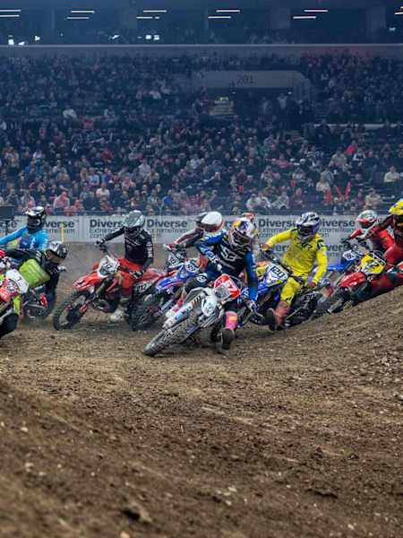Billy Bolt, Jonny Walker, Mitch oraz Ash Brightmore, Dominik Olszowy, Eddie Carlson i Toby Martin wracają do walki w Mistrzostwach Świata SuperEnduro 2025/2026