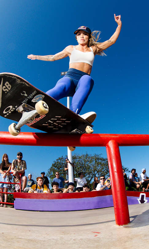 Letícia Bufoni performs a frontside feeble grind at Red Bull Drop In Tour in Florianopolis, Brazil on 29 September, 2024.