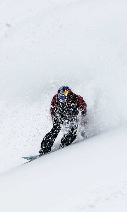 Travis Rice: Snowboarding – Red Bull Athlete Page