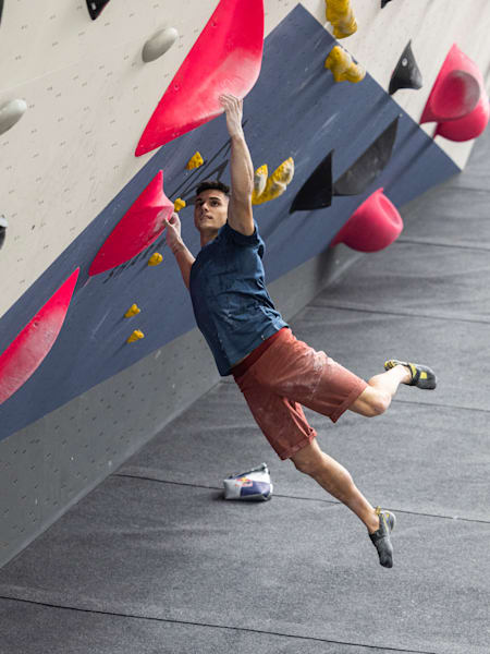 Alberto Ginés se entrena en Madrid