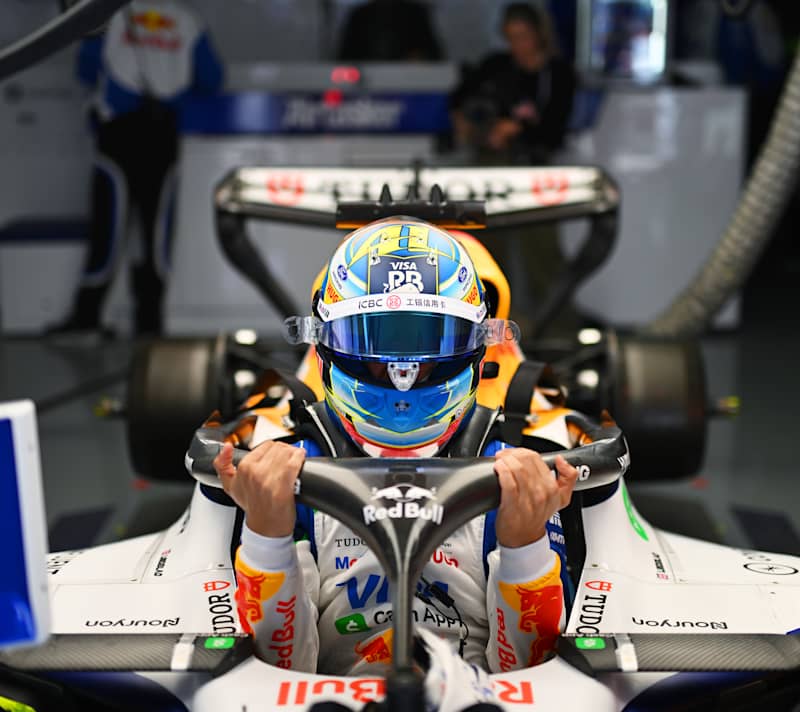 【極美品】2013年 レッドブル F1 チームライン ポロシャツ ベッテル4連覇 セバスチャン・ベッテル：2012シーズン制覇を決めた2レース | F1