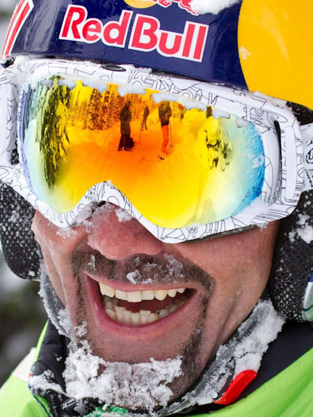 Le 13 mars 1997, Luc Alphand a mis fin à sa carrière en ski alpin avec une dernière course à Vail.