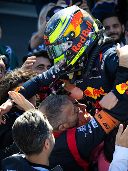 Isack Hadjar wins F2 in Melbourne - 2024