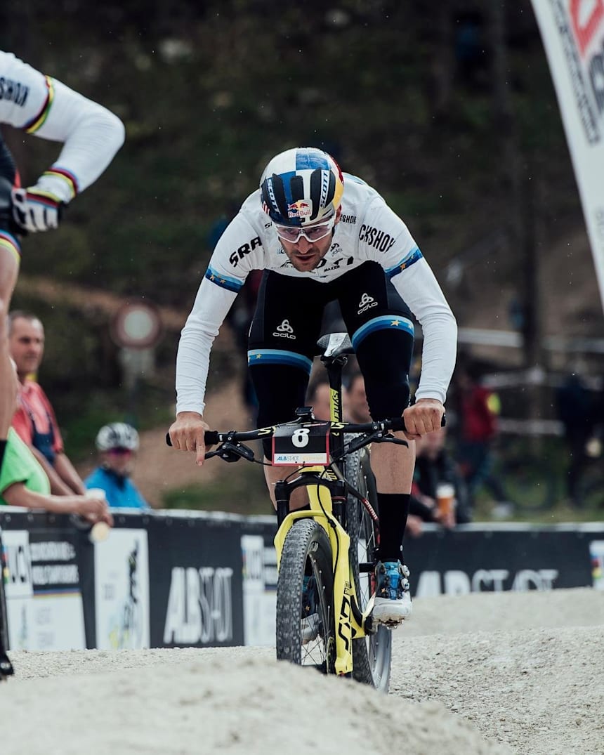 nino schurter jersey