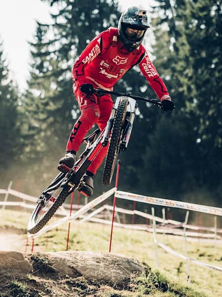 Josh Bryceland on track during practice at the 2016 MTB World Championships in Val di Sole, Italy on September 9 2016