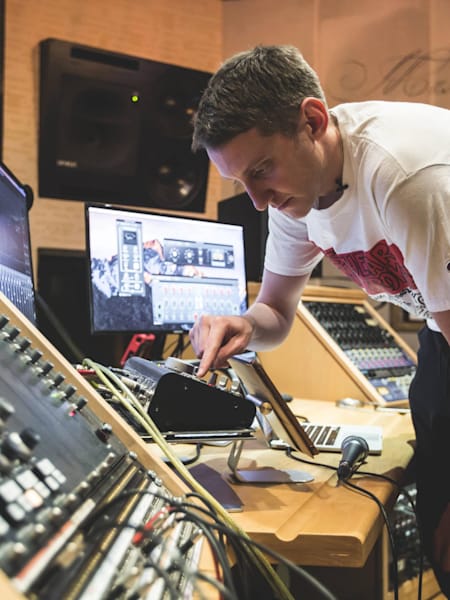 Toddla T performs during RBMA Paths Unknown 2017