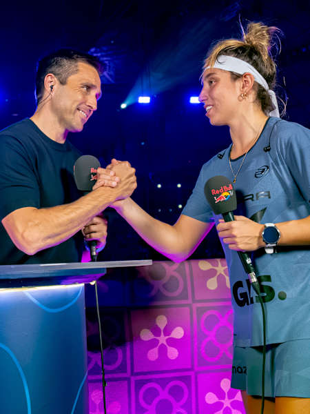Out the Court Trophy presented by Fernando Belasteguín to Bea Gonzalez during the Qatar Airways Premier Padel Finals in Barcelona, Spain.