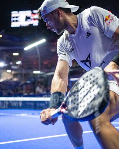 Alejandro Galan of Spain competes during the GNP Mexico Major Premier PADEL in Acapulco, Mexico on November 30, 2024