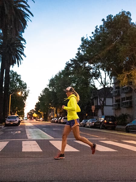 Un coach de running vous donne ses conseils et astuces pour que votre entraînement de course en ville se déroule dans de les meilleures conditions.