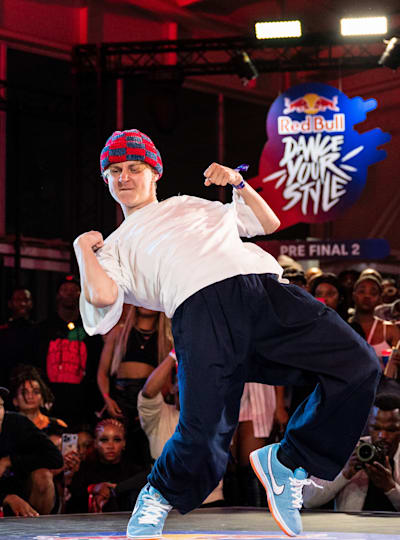 Hector Frisken danser til Red Bull Dance Your Style