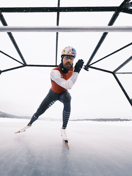 Kjeld Nuis performs during Red Bull Quest for hundred at Savalen, Norway, March 17, 2022