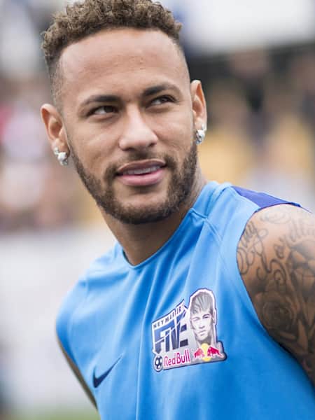 Um resumo do que foram os últimos 365 dias de Neymar Jr