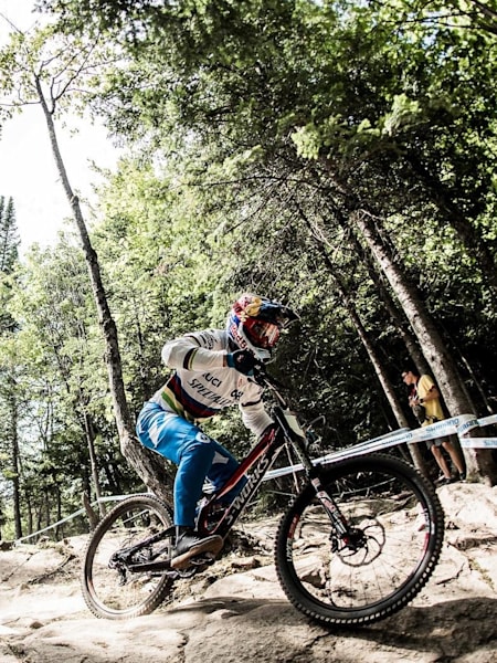 Loic Bruni durante le finali della World Cup DH di Mont-Sainte Anne