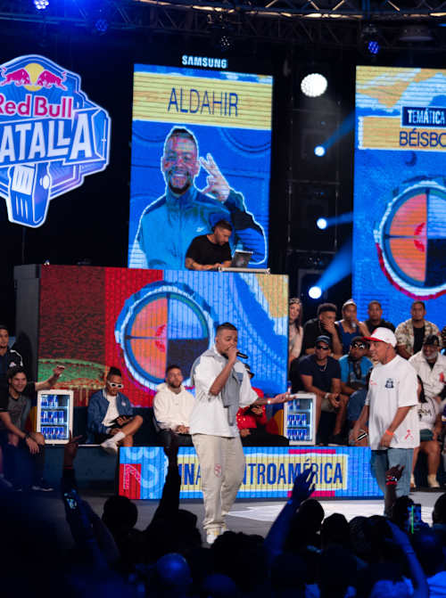 Aldahir performs against pseudocodigo of Red Bull Final Centroamerica 2024 in the Dominican Republic on August 10, 2024