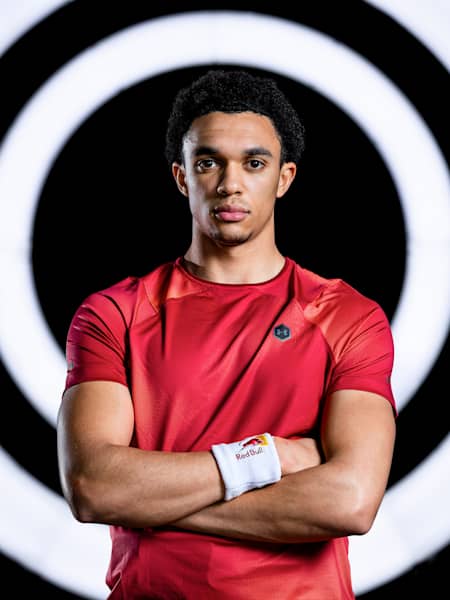 Trent Alexander Arnold visualising the perfect pass