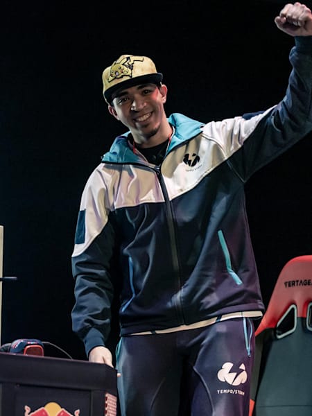 A photo of Jeffrey ‘Axe’ Williamson at Genesis 6 in Oakland, CA