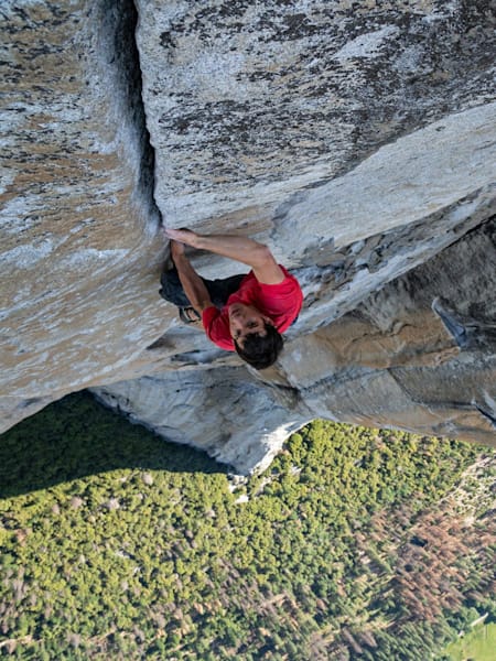Thousands of feet in the air, Alex Honnold must keep focused at all times